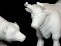 Bulle und Bär Tischdekoration Figuren Porzellan